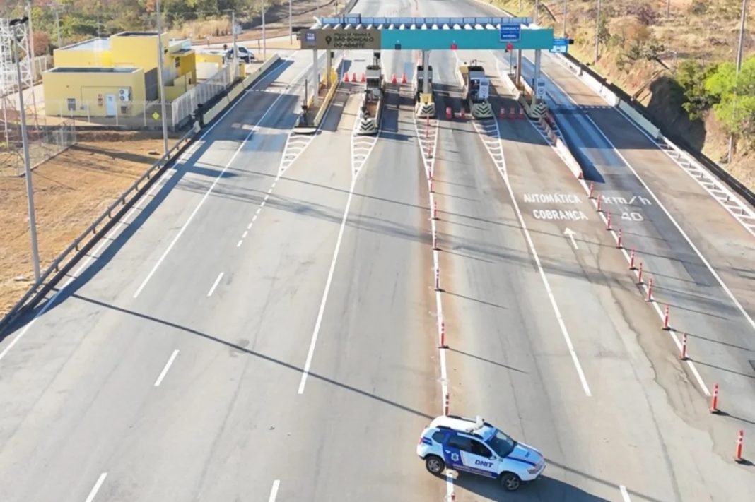 Pedágios da BR-040/GO/MG não começaram nem vão começar a cobrar tarifas, nesta semana Pedágios da BR-040/GO/MG não começaram nem vão começar a cobrar tarifas, nesta semana