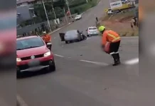 Motoqueiro e garupa morrem em colisão frontal na SC-135, em Caçador Motoqueiro e garupa morrem em colisão frontal na SC-135, em Caçador