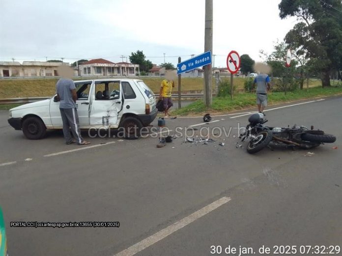 Passageira de mototáxi morre em acidente na Marechal Rondon (SP-300), em Bauru Passageira de mototáxi morre em acidente na Marechal Rondon (SP-300), em Bauru