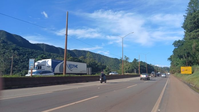 BR-040/MG terá bloqueios, em Nova Lima, para instalação de sensores de tráfego BR-040/MG terá bloqueios, em Nova Lima, para instalação de sensores de tráfego