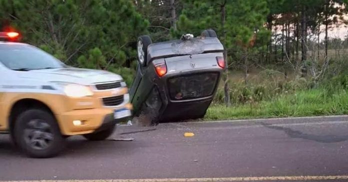 Acidente na Estrada do Mar (ERS-389), em Torres, deixa motorista morto Acidente na Estrada do Mar (ERS-389), em Torres, deixa motorista morto