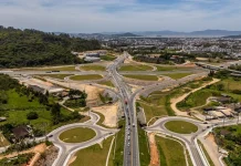 Liberado ao tráfego há 6 meses, Contorno de Florianópolis (SC) tem redução de sinistros Liberado ao tráfego há 6 meses, Contorno de Florianópolis (SC) tem redução de sinistros