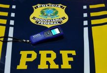 Motorista embriagado é preso após acidente na BR-364, em Rondonópolis (MT) Motorista embriagado é preso após acidente na BR-364, em Rondonópolis (MT)