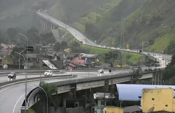 Rodovia dos Tamoios (SP-099) montará operação especial para o carnaval 2025