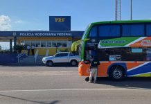 Veículos argentinos com até 14 multas são flagrados na BR-101/SC Veículos argentinos com até 14 multas são flagrados na BR-101/SC