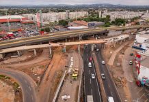 BR-116/RS terá estreitamento nas ruas laterais sob o viaduto da Scharlau, nesta segunda (10) BR-116/RS terá estreitamento nas ruas laterais sob o viaduto da Scharlau, nesta segunda (10)