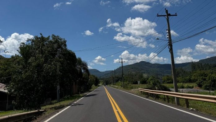 Concluída a recuperação da estrada VRS-843, no Vale do Caí, no RS