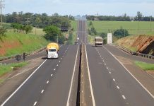 Bloqueio de alça altera o tráfego na Raposo Tavares, em Tarumã (SP) Bloqueio de alça altera o tráfego na Raposo Tavares, em Tarumã (SP)