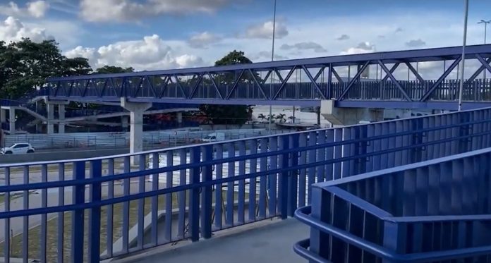 Passarela é liberada no km 82,3 da BR-101/PE, em Jaboatão dos Guararapes Passarela é liberada no km 82,3 da BR-101/PE, em Jaboatão dos Guararapes