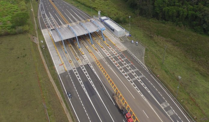 Pedágio de Louveira, na SP-063, terá duas cabines para autoatendimento Pedágio de Louveira, na SP-063, terá duas cabines para autoatendimento