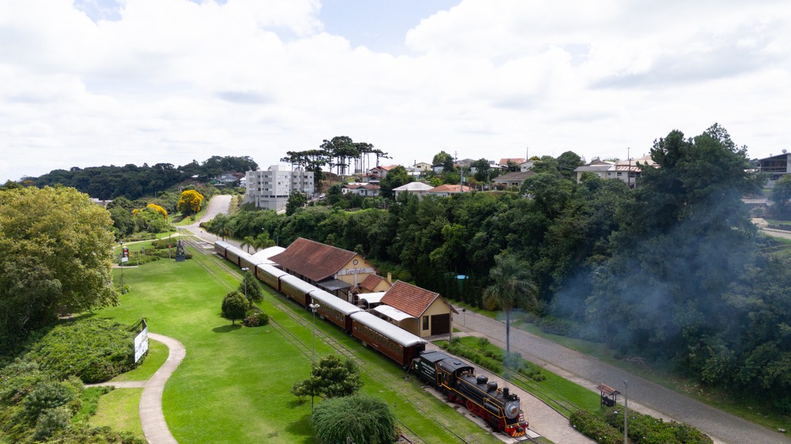 Passeios de trem nas ferrovias gaúchas proporcionam imersão na cultura e na tradição