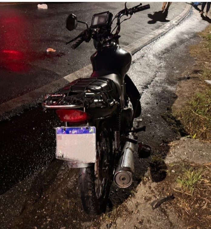 Acidente na SC-406, em Florianópolis, mata motoqueiro com CNH vencida Acidente na SC-406, em Florianópolis, mata motoqueiro com CNH vencida