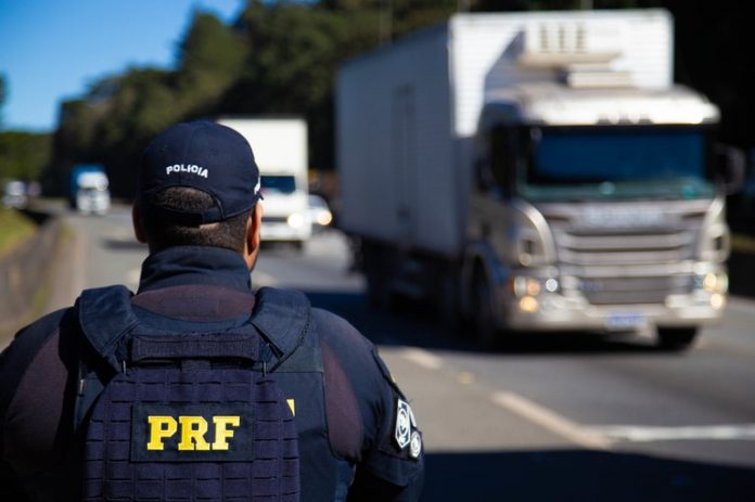 PRF coloca em ação a 3ª etapa da operação Descanso Legal, nas rodovias federais