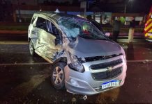 Motorista faz conversão proibida em trevo na BR-277/PR e provoca morte de mulher Motorista faz conversão proibida em trevo na BR-277/PR e provoca morte de mulher
