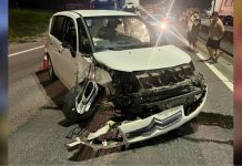 Motorista bêbado atropela filha de ex-prefeito de SC e namorado quando trocavam pneu na BR-101/SC Motorista bêbado atropela filha de ex-prefeito de SC e namorado quando trocavam pneu na rodovia BR-101/SC, em Penha.