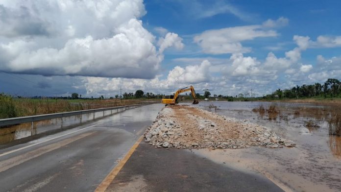 Ação emergencial na BR-425/RO deve garantir a trafegabilidade no período de cheia Ação emergencial na BR-425/RO deve garantir a trafegabilidade no período de cheia