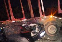 Cinco pessoas morrem em acidente na BR-280/SC, entre Irineópolis e Canoinhas Cinco pessoas morrem em acidente na BR-280/SC, entre Irineópolis e Canoinhas