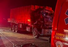 Caminhoneiro morre em colisão traseira em outro caminhão na SP-340, em Mococa Caminhoneiro morre em colisão traseira em outro caminhão na SP-340, em Mococa