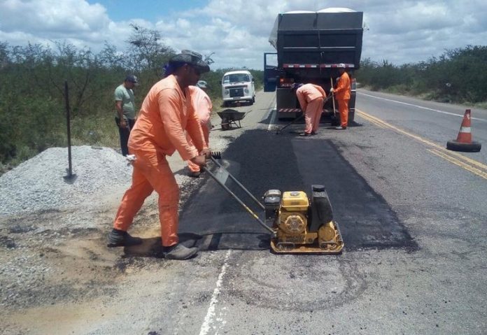Última Audiência Pública sobre nova concessão das rodovias BR-116/BA e BR-324/BA será nesta terça-feira (20). Última Audiência Pública sobre nova concessão das rodovias BR-116/BA e BR-324/BA será nesta terça-feira (20).