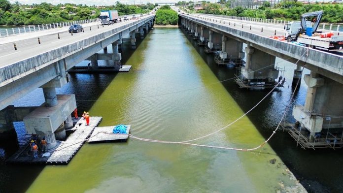 Ponte de Aracati na rodovia BR-304/CE recebe obras de manutenção
