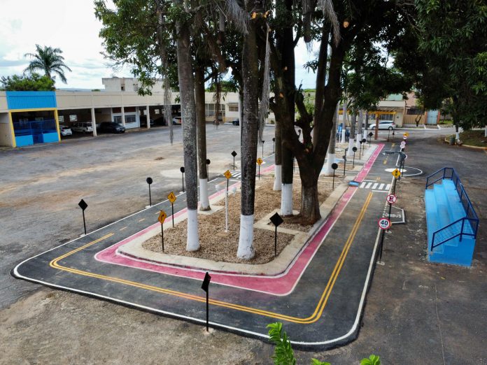 Curvelo (MG) ganha um centro de formação de crianças para futuro motoristas conscientes Curvelo (MG) ganha um centro de formação de crianças para futuro motoristas conscientes