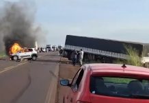 Três pessoas morrem em colisão na rodovia BR-369/PR, em Juranda Três pessoas morrem em colisão na rodovia BR-369/PR, em Juranda