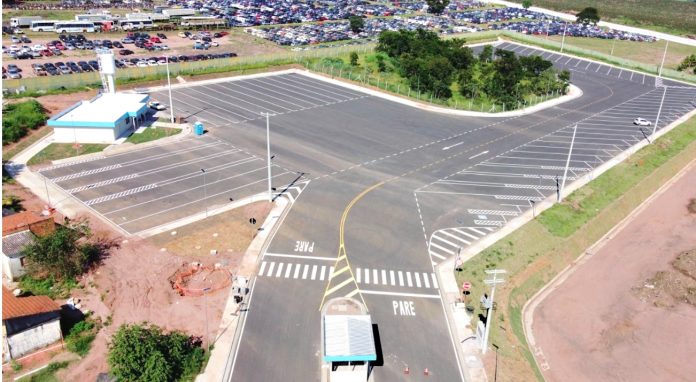 Caminhoneiros "ganham" nove áreas para descansar em rodovias do Lote PiPa, entre Piracicaba (SP) e Panorama (SP). Caminhoneiros "ganham" nove áreas para descansar em rodovias do Lote PiPa, entre Piracicaba (SP) e Panorama (SP).