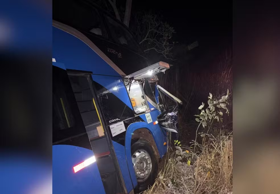 Ônibus da Real Maia com 15 multas por excesso de velocidade se envolve em acidente na TO-134