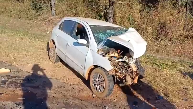 Acidente envolvendo três veículos deixa dois mortos na BR-153/GO, em Uruaçu