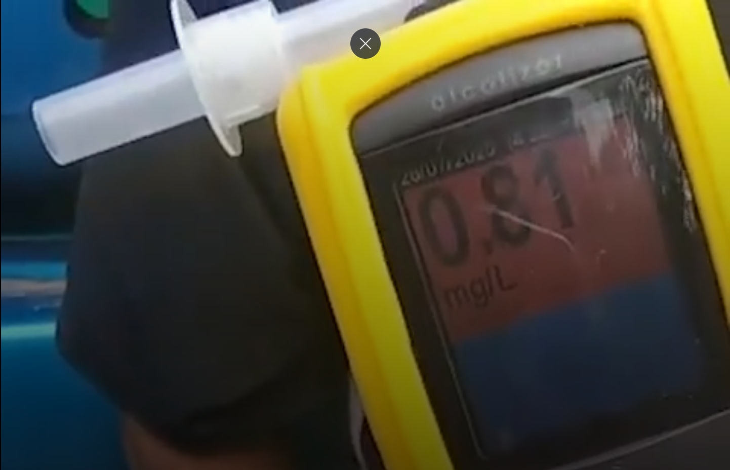 VÍDEO: Caminhoneiros bolivianos bêbados são flagrados na contramão da BR-277/PR