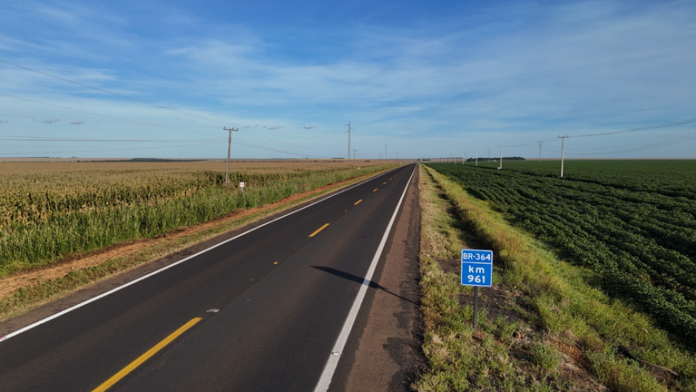 Finalizada a revitalização de 34 quilômetros da BR-364, em Mato Grosso