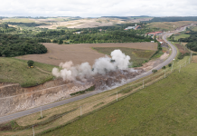 Detonação de rochas na BR-386/RS altera o tráfego, em Soledade, nesta quinta (17) Detonação de rochas na BR-386/RS altera o tráfego, em Soledade, nesta quinta (17)