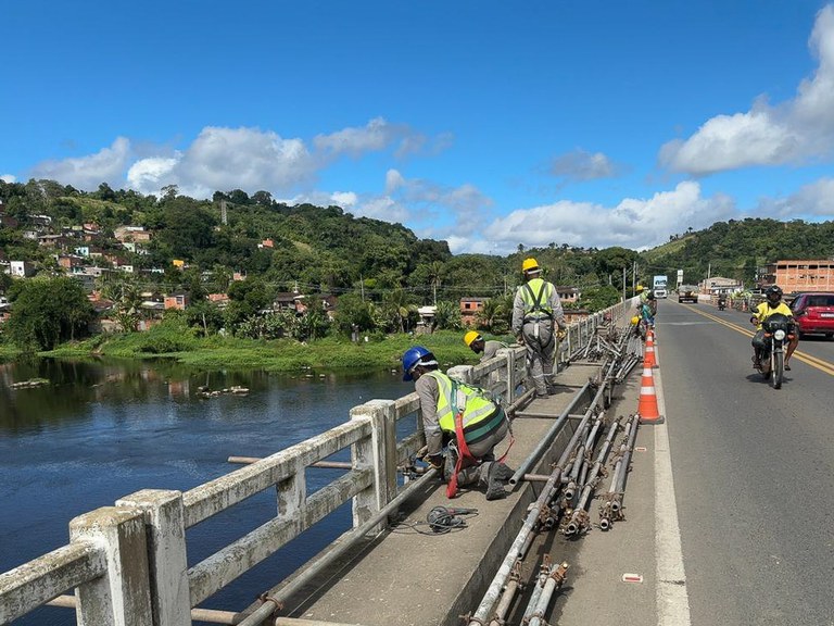 Obras de Arte Especiais (OAEs) baianas recebem manutenção preventiva