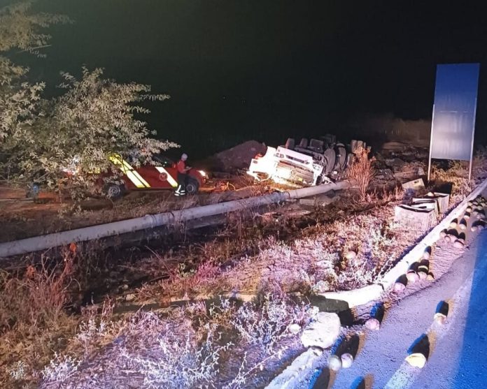 Acidente com caminhão na BR-226/RN deixa casal morto, em Triunfo Potiguar