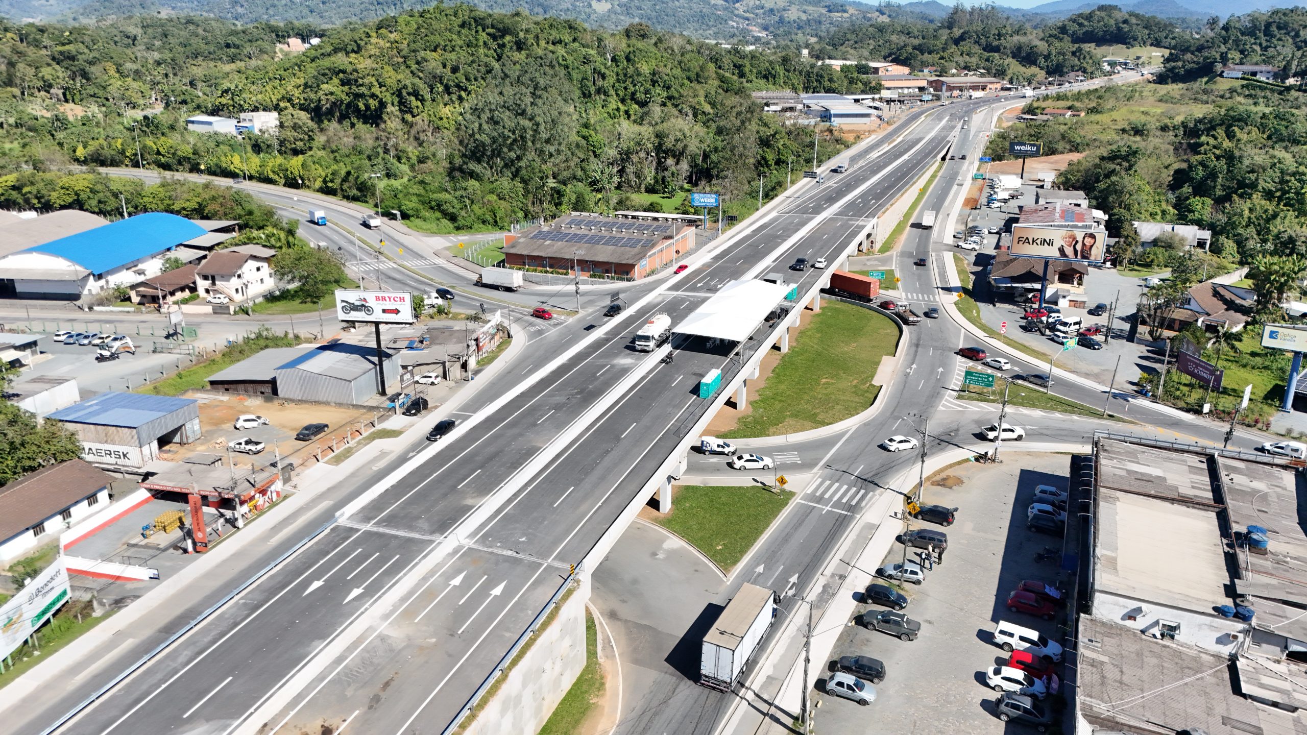 VÍDEO: Complexo Viário do Badenfurt na BR-470/SC é liberado ao tráfego, em Blumenau