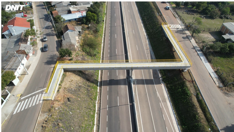 Passarela é entregue na rodovia BR-290/RS, em Pântano Grande