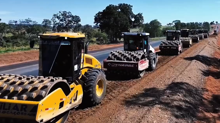 Usuários da BR-267/MS “ganham” mais 23 quilômetros de pista nova, neste ano