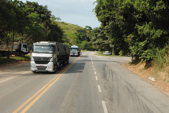 Seguros obrigatórios ajudam a preservar o patrimônio e as finanças no transporte de cargas