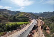 Serviços de detonação de rochas avançam na obras na Serra das Araras (RJ), na Dutra Serviços de detonação de rochas avançam na obras de duplicação na Serra das Araras (RJ), na Via Dutra (BR-116).