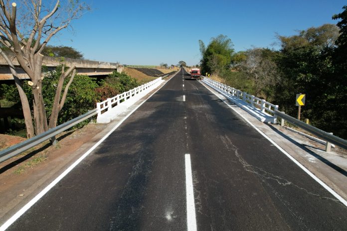 Depois de 6 meses interditada, ponte do Rio Capivari, na BR-060/GO, é liberada ao tráfego Depois de 6 meses interditada, ponte do Rio Capivari, na BR-060/GO, é liberada ao tráfego
