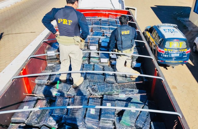 PRF apreende quase uma tonelada de drogas por dia nas BRs do Mato Grosso do Sul