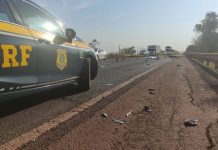 Motoqueiro morre na BR-163/MS após colidir em carreta DAF irregular, em Rio Brilhante Motoqueiro morre na BR-163/MS após colidir em carreta DAF irregular, em Rio Brilhante