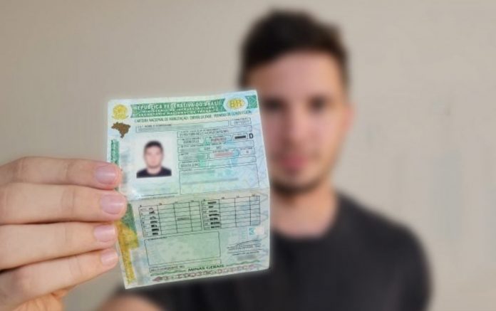 Comissão aprova ingresso mais fácil de jovens motoristas nas categorias C e D