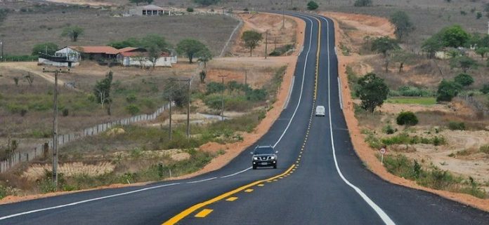 Câmara debate novo contrato para gestão de estrada entre Espírito Santo e Bahia