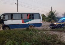 Alunos do ensino infantil do RN correm perigo em ônibus escolar irregular na BR-101 Alunos do ensino infantil do RN correm perigo em ônibus escolar irregular na BR-101