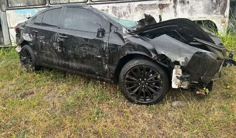 Jovem morre no dia de seu aniversário em acidente na BR-116/BA, em Feira de Santana