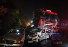 Engavetamento na BR-101/SC, em Barra Velha, deixa 1 morto e 11 feridos Engavetamento na BR-101/SC, em Barra Velha, deixa 1 morto e 11 feridos