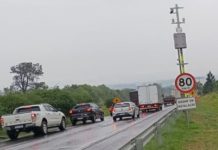 Radares já multam infratores nas rodovias PRs 407, 151 e 092, nesta segunda (13) Radares já multam infratores nas rodovias PRs 407, 151 e 092, nesta segunda (13)