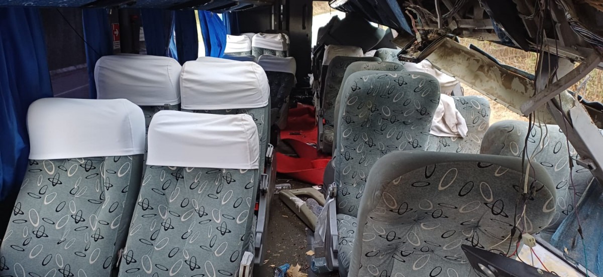 Não está claro quem é o dono do ônibus envolvido em tragédia com 17 mortos na BR-423/PE
