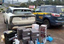 Carga com 178 garrafas de vinho é apreendida após perseguição na BR-470/SC, em Lontras Carga com 178 garrafas de vinho é apreendida após perseguição na rodovia BR-470/SC, em Lontras, nessa quarta (29).